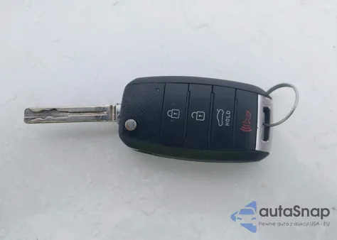 2015 Kia Optima Lx z USA, uszkodzony, nr VIN 5XXGM4A76FG481806